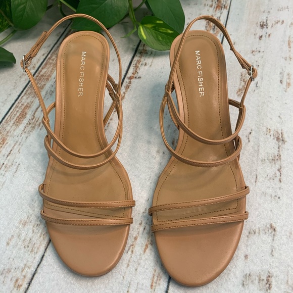 Marc fisher quarry strappy sandal Clearance